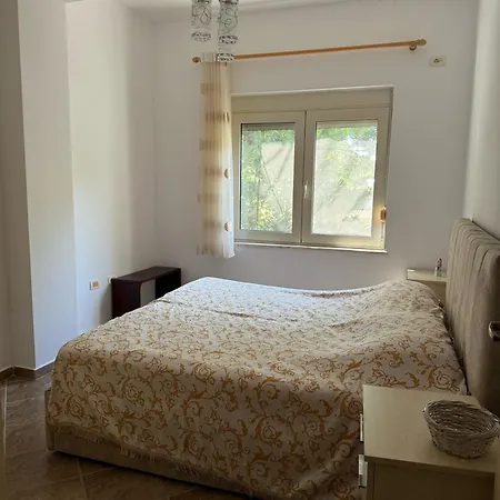 Gjiri I Lalezit Apartman Durrës